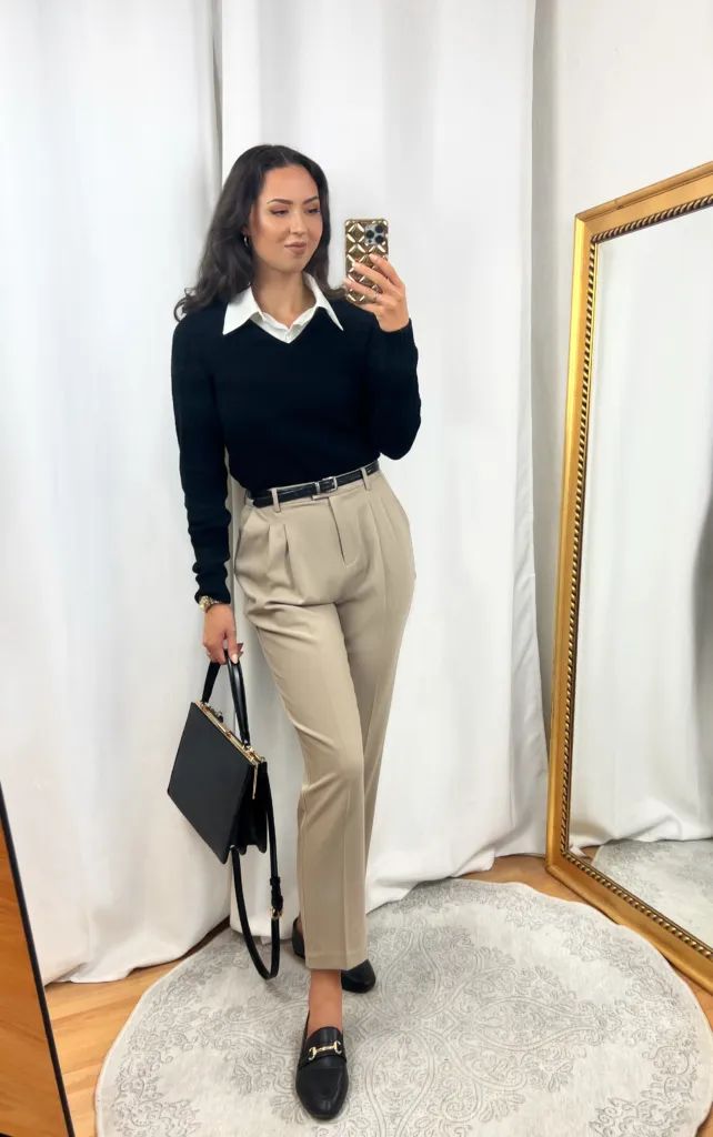 Corporate Attire Women, Collar Outfits, Old Money Outfits, Casual Work Outfits Women, Business Professional Outfits, Look Office, Corporate Attire, Professional Outfits Women, Business Outfits Women