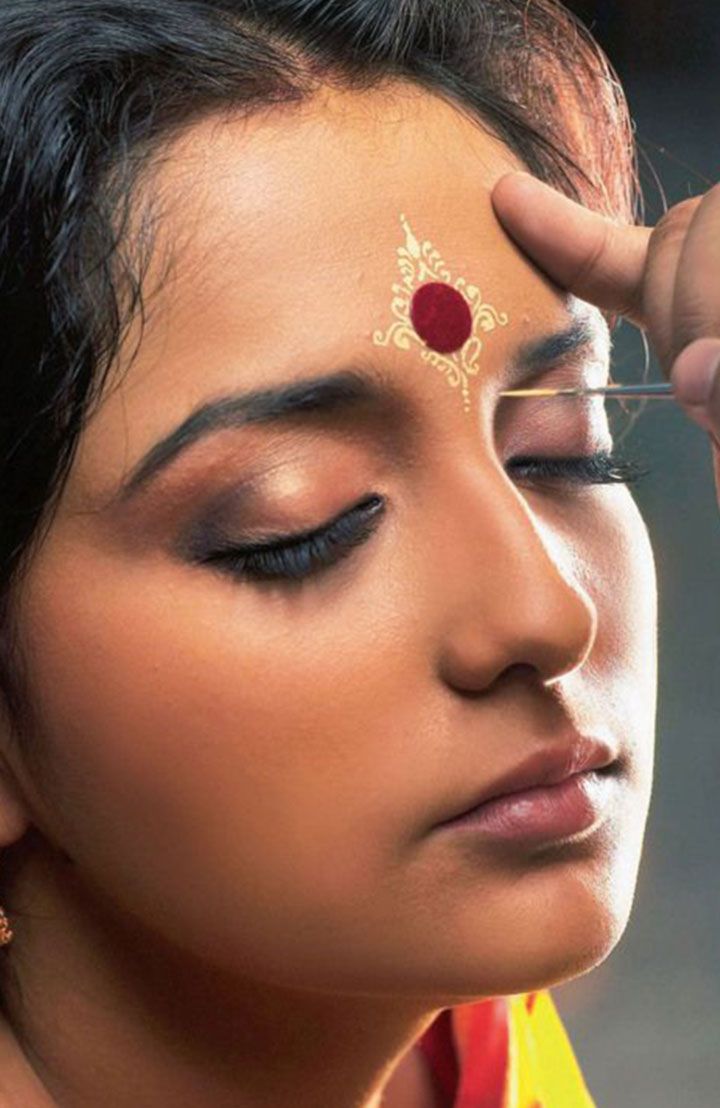 Bengali Makeup, भारतीय दुल्हन संबंधी, Indian Bride Makeup, Bengali Bridal Makeup, Bridal Art, Bridal Makeup Images, Bengali Bride, Bengali Wedding, Indian Photoshoot