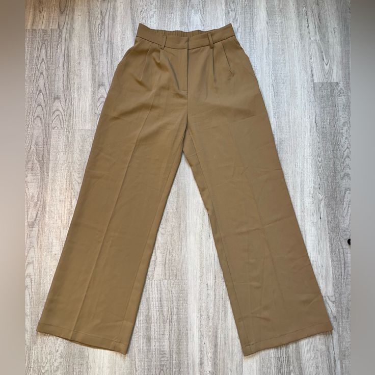 Never Worn. Great Condition. Brown High-waisted Dress Pants For Spring, Brown Ankle-length Dress Pants For Spring, Brown Bottoms For Spring Workwear, Brown Straight Dress Pants For Spring, Spring Brown Straight Dress Pants, Brown Wide-leg Dress Pants For Spring, Business Pants, M Pants, Pants Color