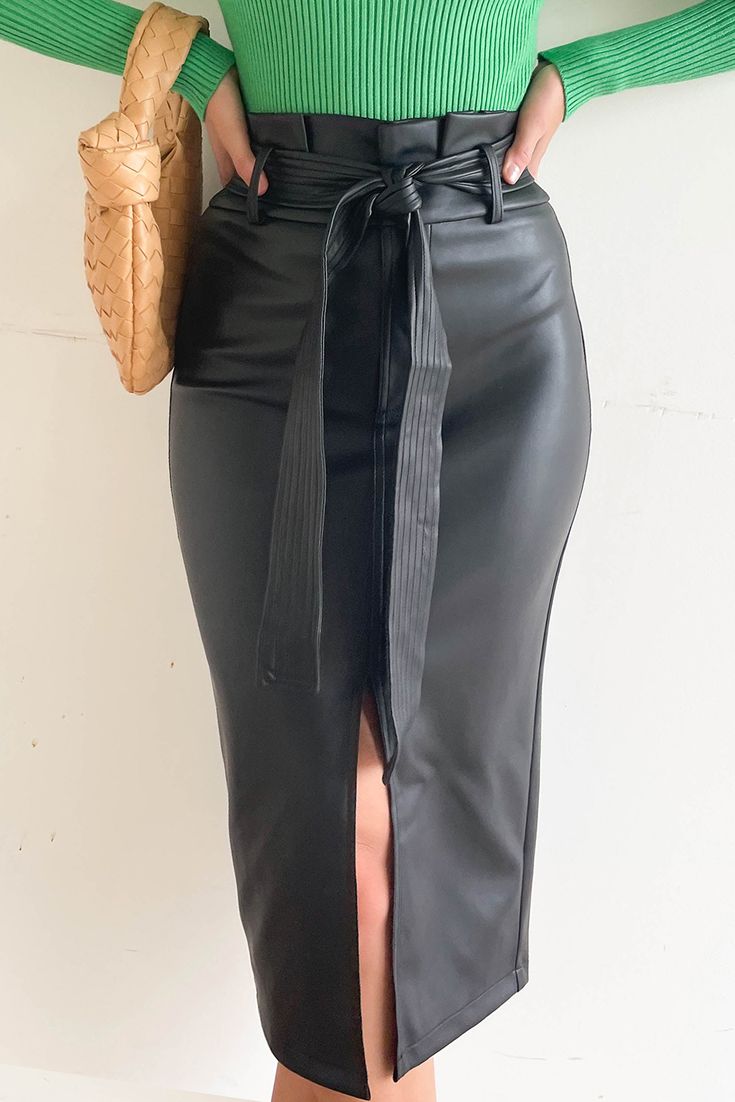 Black High Waist Pu Midi Skirt High Waist Midi Skirt, Bodycon Midi Skirt, Hip Style, Skirts Midi High Waisted, Leather Midi Skirt, Black High Waist, Black Midi Skirt, Bodycon Fashion, Striped Maxi Dresses