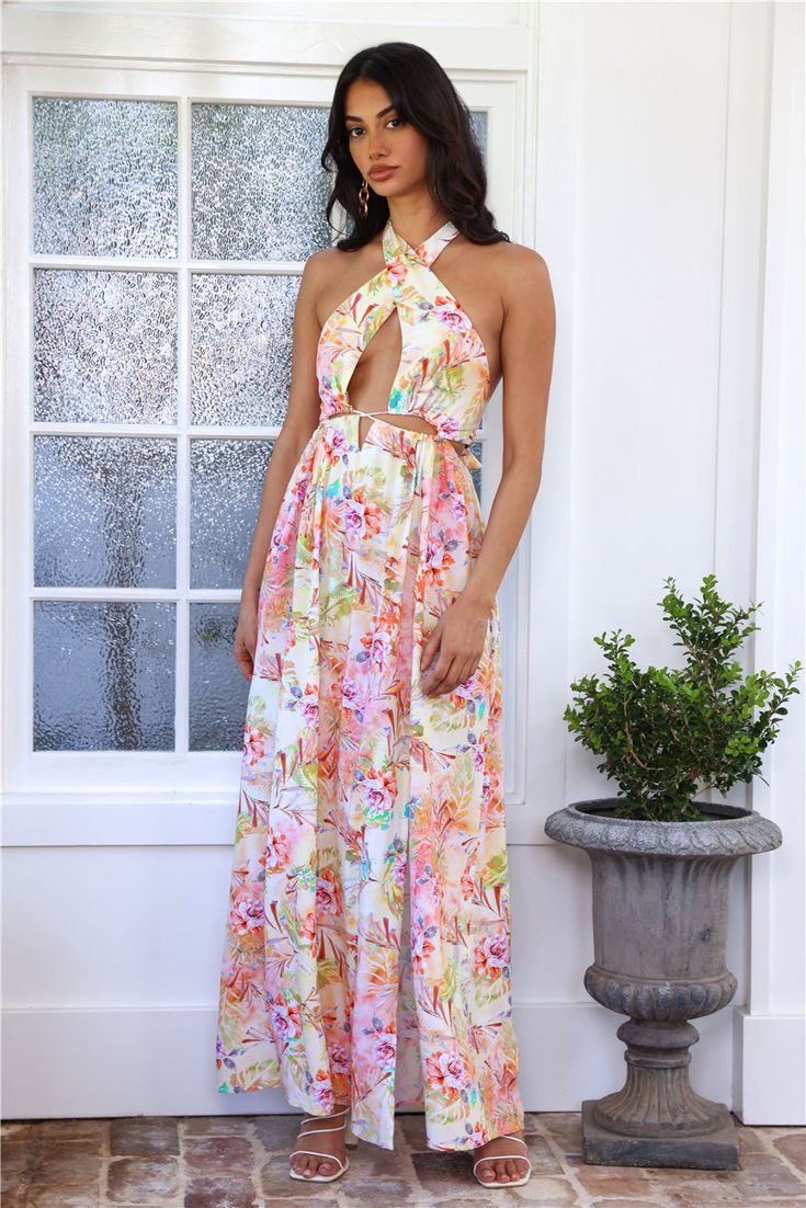 Lined One-piece Party Dress, One-piece Lined Party Dress, Fitted Midi Sundress For Vacation, Fitted Summer Maxi Dress For Day Out, Fitted One-piece Summer Maxi Dress, Fitted Maxi Sundress For Brunch, Fitted Maxi Length Sundress For Brunch, Summer One-piece Lined Dress, Lined Summer One-piece Dress