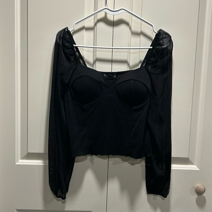 Nwt Sincerely Jules Women’s Black Dress Top Sz M Black Party Tops With Built-in Bra, Black Cami Crop Top For Evening, Black Cami Crop Top For Night Out, Black Cami Top For Evening, Black Crop Top Camisole For Night Out, Black Cami Top For Night Out, Sincerly Jules, Sincerely Jules, Dress Top