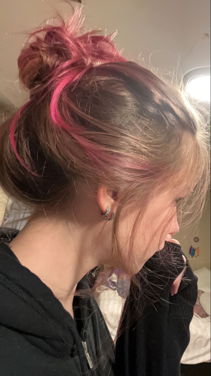 Brown To Pink Balayage, Pink Hair Streaks, Pink Balayage, Pink Hair Dye, Ava Max, Hair Streaks, Dyed Hair Inspiration, Dirty Blonde Hair, Pretty Hair Color