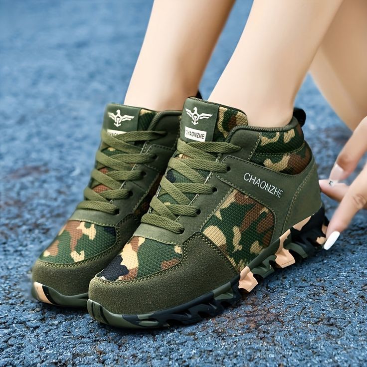 Material:FabricClosure:Lace upToe Style:Plain toePatterned:GeometricShoe height:Mid topAll-season:All-seasonPrinting Type:Random PrintingItem ID:KQ35356 Casual Green Walking Boots, Green High-top Sneakers With Round Toe For Spring, Green Round Toe Sneakers For Fall, Green Fall Sneakers With Round Toe, Casual Green High-top Boots, Green Lace-up Casual Boots, Green Casual Lace-up Boots, Casual Green Lace-up Boots, Green Winter Sneakers With Round Toe