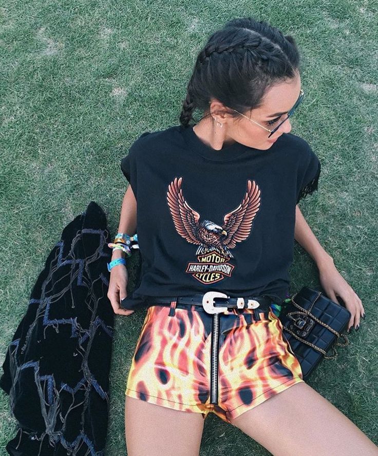 Coachella Inspired Outfits, Coachella Inspiration, Look Festival, Estilo Hippy, Music Festival Outfits, Festival Inspiration, Coachella Fashion, Coachella Outfit, Festival Looks