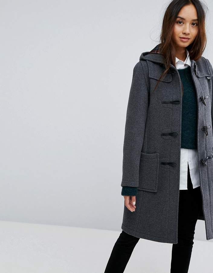 Gloverall Long Slim Wool Blend Duffle Coat ASOS (affiliate link) Duffle Coat Outfit, Hooded Coat Outfit, Gloverall Duffle Coat, Duffle Coat Women, Outdoor Coats, Womens Beach Fashion, Womens Fashion Casual Fall, Coat Outfit, Womens Fashion Casual Spring