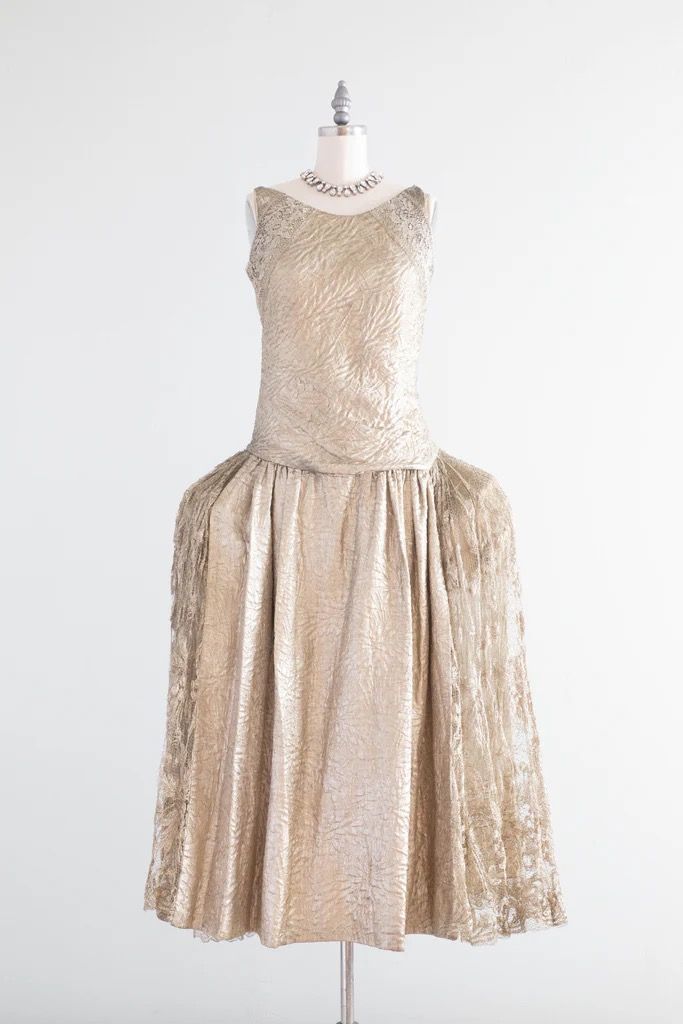 Still Available (and we can't believe it!) – Xtabay Vintage Flapper Style Dresses, Jeanne Lanvin, Flapper Style, Silver Lace, Evening Dress Fashion, Vintage Bridal, Livingston, Fall Collections, Lanvin