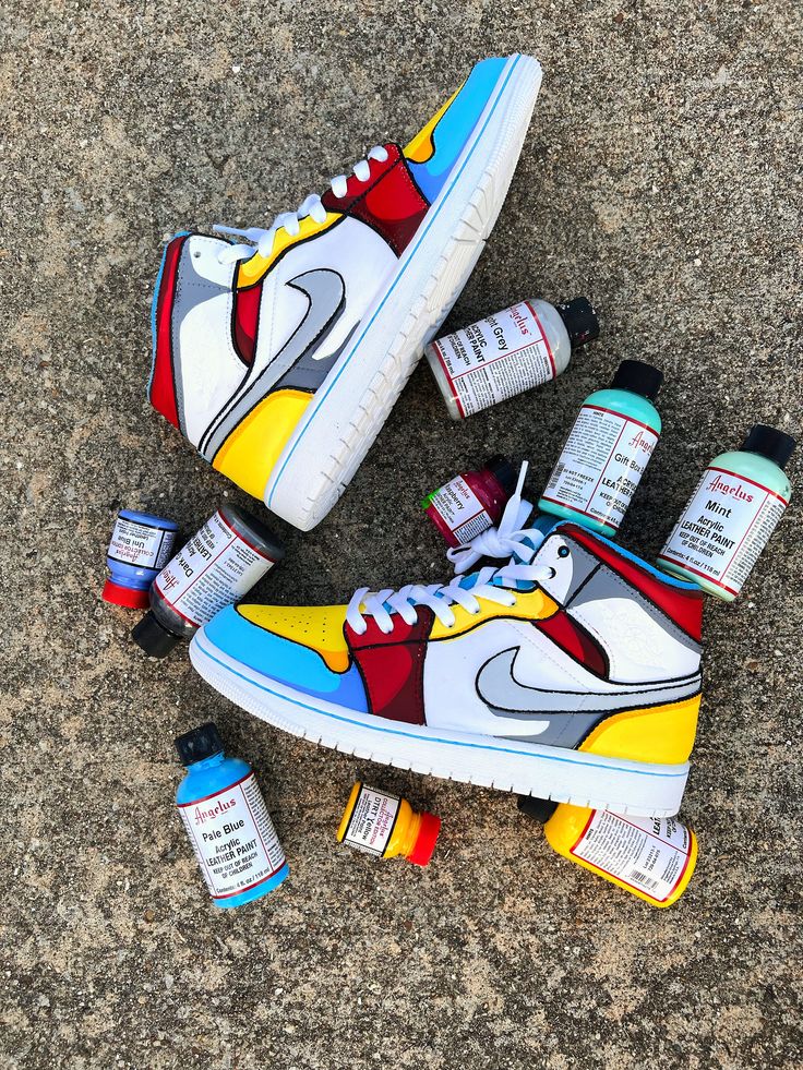 Custom Air Jordan 1 "tooned" Custom Shoes Design, Custom Trainers, Custom Jordan 1, Custom Jordan Shoes, Jordan Custom, Handpainted Shoes, Custom Air Jordan 1, Custom Sneakers Nike, Exotic Shoes