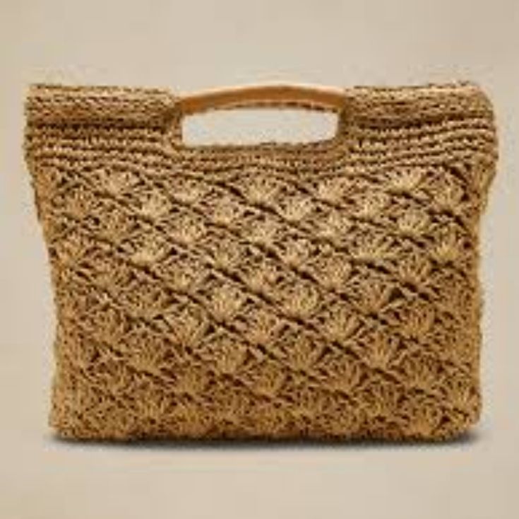 Banana Republic Factory Macrame Bag /Clutch New With Tags! Rectangular Macrame Beach Bag For Daily Use, Daily Use Rectangular Macrame Beach Bag, Everyday Use Macrame Straw Bag, Casual Rectangular Macrame Beach Bag, Casual Straw Bag For Everyday Use With Macrame, Casual Rectangular Macrame Straw Bag, Everyday Rectangular Macrame Straw Bag, Casual Macrame Straw Bag For Everyday, Casual Rectangular Straw Bag With Macrame