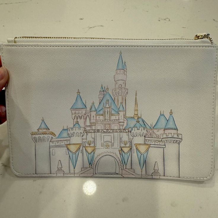 Brand New, Never Been Used. This Is A White Flat Pouch Purchased By Etsy Vendor. This Is Black In The Inside With Side Pocket And Has The Castle On The Front And Mickey Balloons On The Back. Zip Top. In Perfect Condition. Mickey Balloons, Flat Pouch, White Flat, White Flats, The Castle, Zip Top, Side Pocket, Color White, Castle