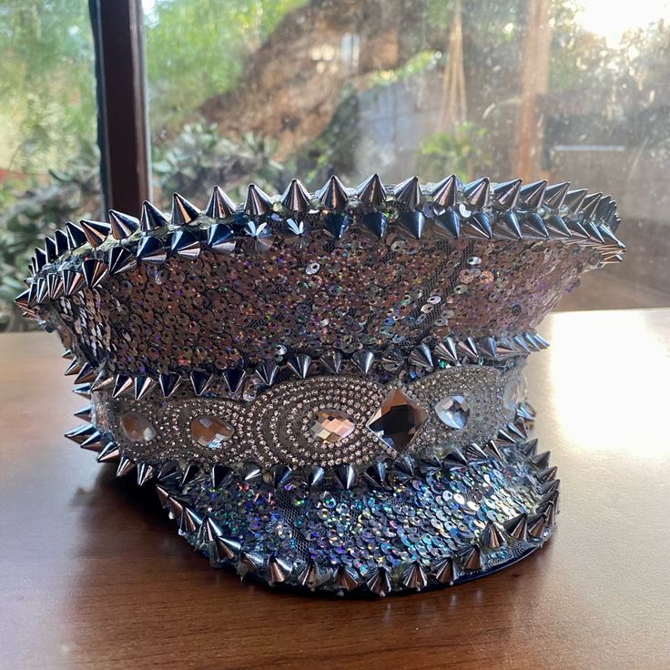 Amazing Homemade Burning Man Festival Hat Completely Covered In Jewels Spikes And Glitter. Still In Great Condition. Only Worn A Few Times. Burning Man Accessories, Rave Fits, Burning Man Festival, Festival Hat, Man Hat, Burning Man, Project Ideas, Mens Accessories, Glitter