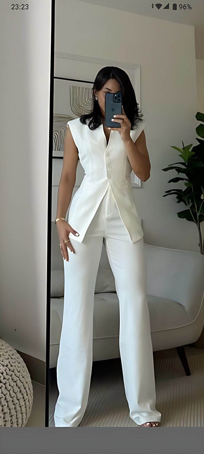 Formal Pastel Outfits For Women, Female Classy Outfits, All White Woman Outfit, Pearl Blazer Outfit, Yellow Professional Outfit, Classy Event Outfit, Professional Dinner Outfits Women, Cute Happy Hour Outfit, Formal Dinner Outfits For Women