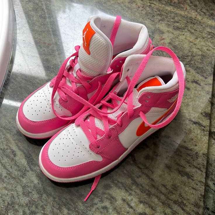 Like New Nike Pinksicles Jordan 1 Mid Safety Orange Size 6y, Similar Fit Of Women’s 7.5 Barely Worn Great Christmas Gift! Pink Mid-top Sporty Skate Shoes, Pink Mid-top Skate Shoes With Laces, Sporty Mid-top Pink Skate Shoes, Sporty Pink Mid-top Skate Shoes, Pink Round Toe Skate Shoes With Laces, Pink Skate Shoes With Laces For Sports, Pink Sporty Custom Sneakers With Laces, Sporty Pink Custom Sneakers With Laces, Pink Mid-top Skate Shoes