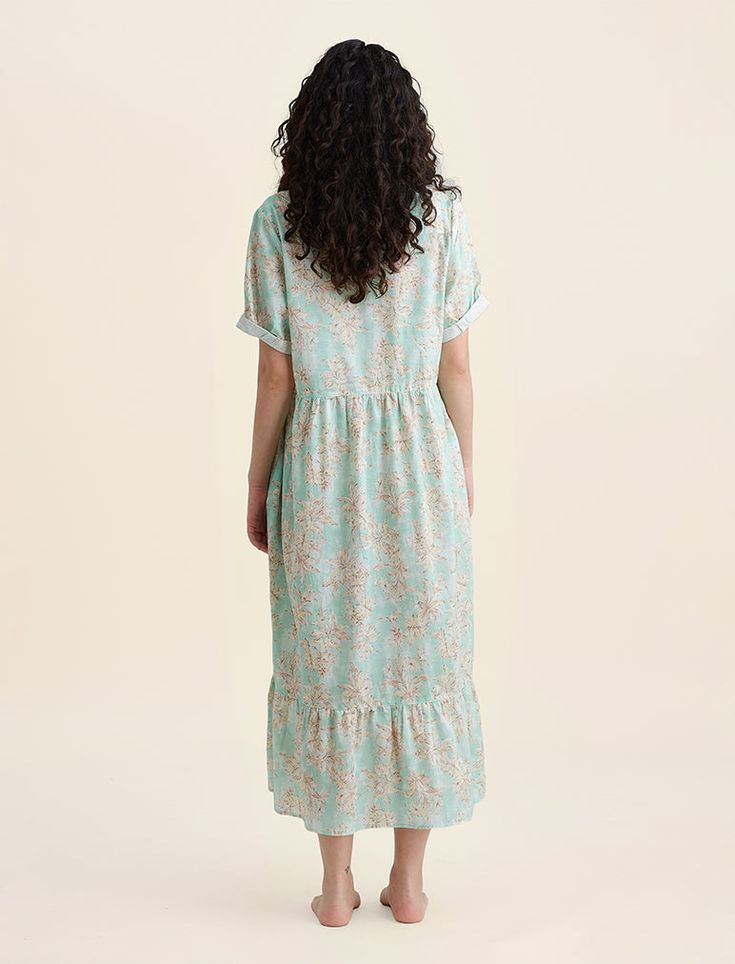 Our sumptuously soft cotton is made to wear night after night. With it's lustrous feel against your skin, you'll never want to wear anything else.• 100% Cotton (sateen finish)• Vintage floral print• Silky soft hand feel• Button placket neckline• Soft pleating along tiers• Roll sleeve maxi nightdress• Pairs perfecting with my matching nightieOur model is a size US4 and wears a small in these images. Maxi Night Dress, Floral Cotton Dress, Clean Cotton, Vintage Floral Print, Night Shirt, Soft Hand, Cotton Lights, Spring Floral, Xl Dress