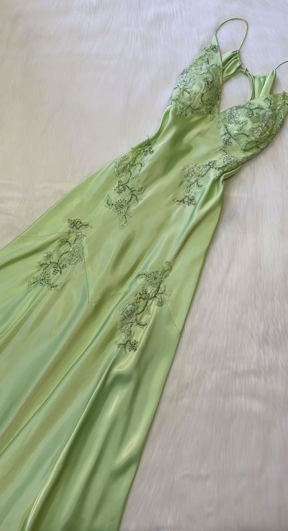 Fabric: Satin Color: Sage Green Size: US 2-16. True to the size chart. Check our Size Chart to get your correct size. Highly suggest the custom size for plus size. Free custom-size service is available. Put your exact measurements in the note box or email your exact measurements once the order is placed. Have questions Green Satin Prom Dress, Prom Outfit, Long Party Dress, Evening Party Gowns, Prom Dress Inspiration, Beaded Prom Dress, Pretty Prom Dresses, Vestidos Prom, Satin Prom Dress