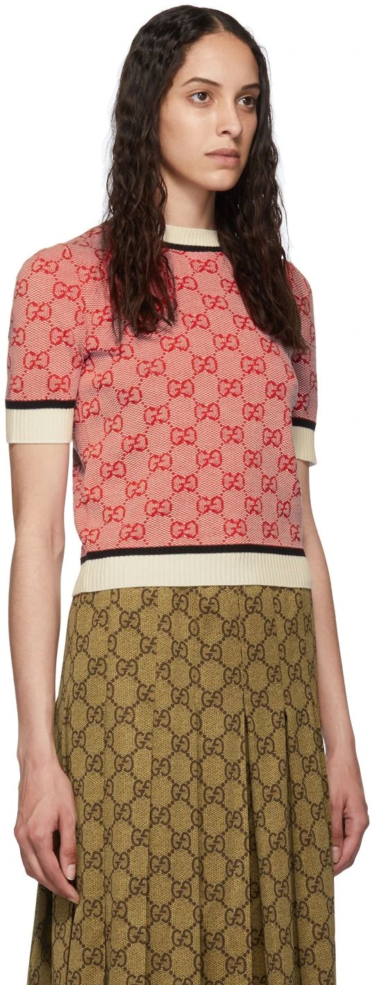 Gucci: Red Knit GG Sweater | SSENSE Diy Halter Top, Diy Halter, Sweater Short Sleeve, Gucci Outfits, Logo Pattern, Knit Crewneck, Sweater And Shorts, Luxury Streetwear, African Fashion