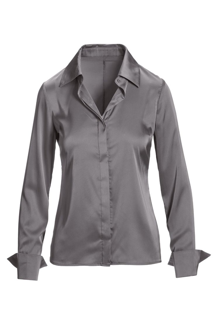 Our silky charmeuse blouse enhances the look of any outfit with its soft sheen and elegant tailoring. This versatile button-up shirt pairs flawlessly with everything from topping denim jeans to a layering essential under blazers, while offering luxurious comfort and ease. Boston Proper, The Chic, Autumn Fall, Fall Fashion, Autumn Winter Fashion, Button Up Shirts, Denim Jeans, Winter Fashion, Boston