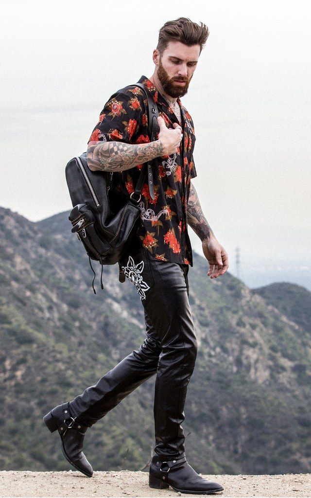 Levi Stocke + Coach Biker Outfit Men, Rocker Style Men, Biker Style Men, Mens Biker Style, Rockstar Style, Mode Pop, Biker Aesthetic, Leather Pants Outfit, Biker Men