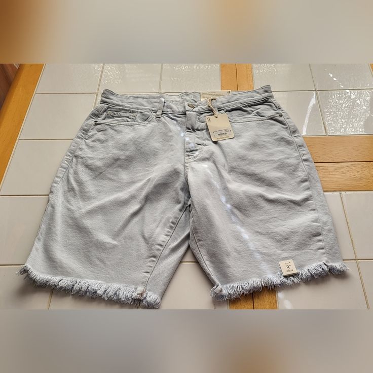 Nwt Ana Light Blue High Rise Bermuda Jean Shorts Black Chino Shorts, Bermuda Jean Shorts, Bermuda Shorts Women, Black Chinos, Black And White Shorts, Twill Shorts, Khaki Shorts, Floral Shorts, Cute Shorts