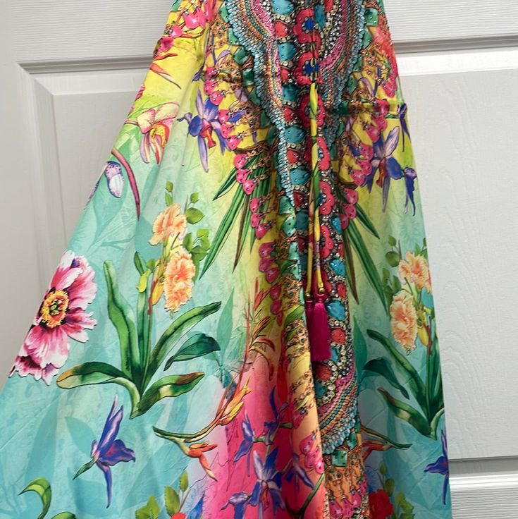 SI’ve : one size Summer Flowy Beach Cover-up Dress, Casual Long Dress With Flowy Skirt, Casual Long Beach Dress, Casual Multicolor Flowy Maxi Dress, Chic Multicolor Flowy Maxi Dress, Casual Multicolor Flowy Skirt Dress, Casual Multicolor Dress With Flowy Skirt, Casual Multicolor Flowy Dress, Flowy Long Skirt Dress For Festivals