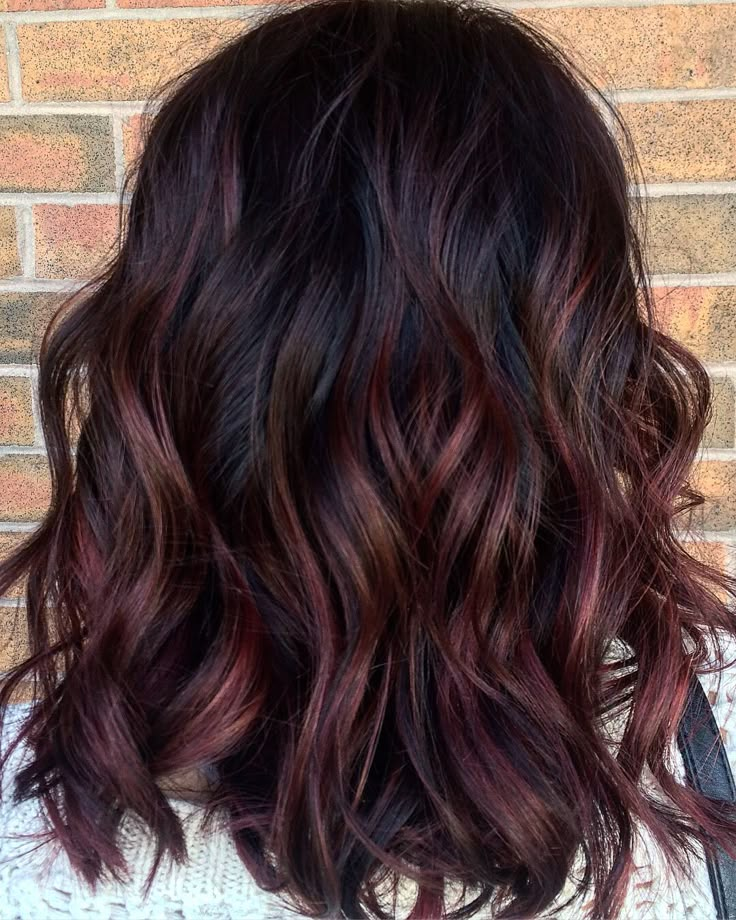 Red ombré done y Hannah! #redken #redombrehair #guelphsalons #ombrehair Red Highlights In Brown Hair, Pelo Color Vino, Red Brown Hair Color, Red Balayage Hair, Dark Red Hair Color, Red Ombre Hair, Dark Red Hair, Red Brown Hair, Brown Hair Balayage