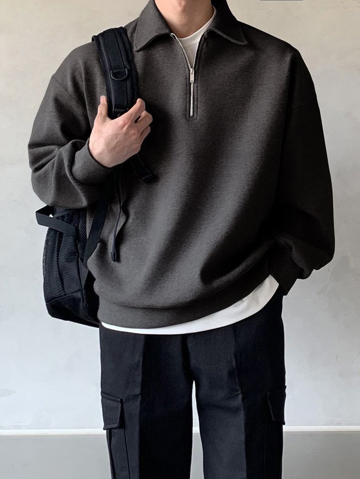 Men’s Simple Streetwear, Simple Clothes For Men, Athleisure Men Aesthetic, Brown Man Outfit, Sweatshirt Outfits Men, How To Style A Brown Shirt, Plain Outfits Men, Sweat Shirt Outfits For Men, Brown Sweatshirt Outfit Men