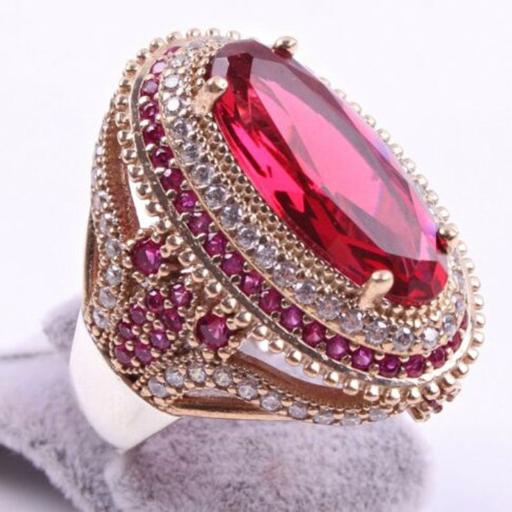 Gorgeous Vintage Oval Pink Red Gemstone Ring Women's Wedding Engagement Jewelry Big Diamond Rings, Red Gemstone Ring, Red Topaz, Cincin Titanium, Natural Ruby Ring, Red Stone Ring, Mens Rings Fashion, Women Jewellery, Carved Ring