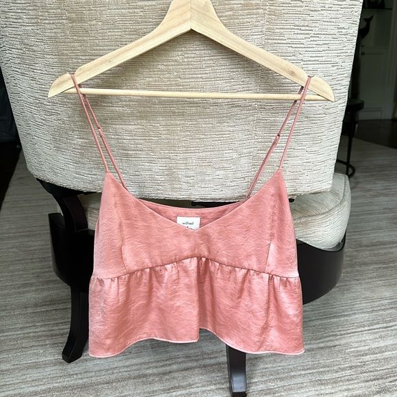 Wilfred Aritzia satin lover cami Wilfred Aritzia, Aritzia Tops, Float, Relaxed Fit, Satin, V Neck, Outfit Inspo, Best Deals, Plus Fashion