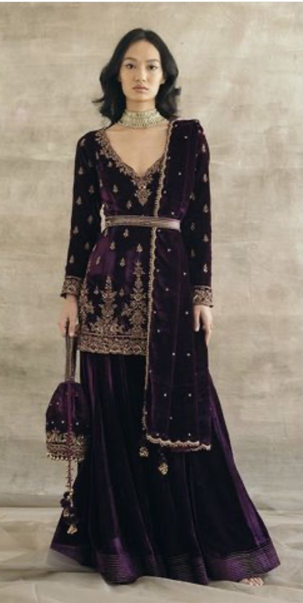 Lilac Velvet Dress, Velvet Garara Suit Design, Pakistani Velvet Suits Party Wear, Velvet Garara, Velvet Gharara, Velvet Sharara Suit, Velvet Anarkali Suits, Velvet Sharara, Velvet Pakistani Dress