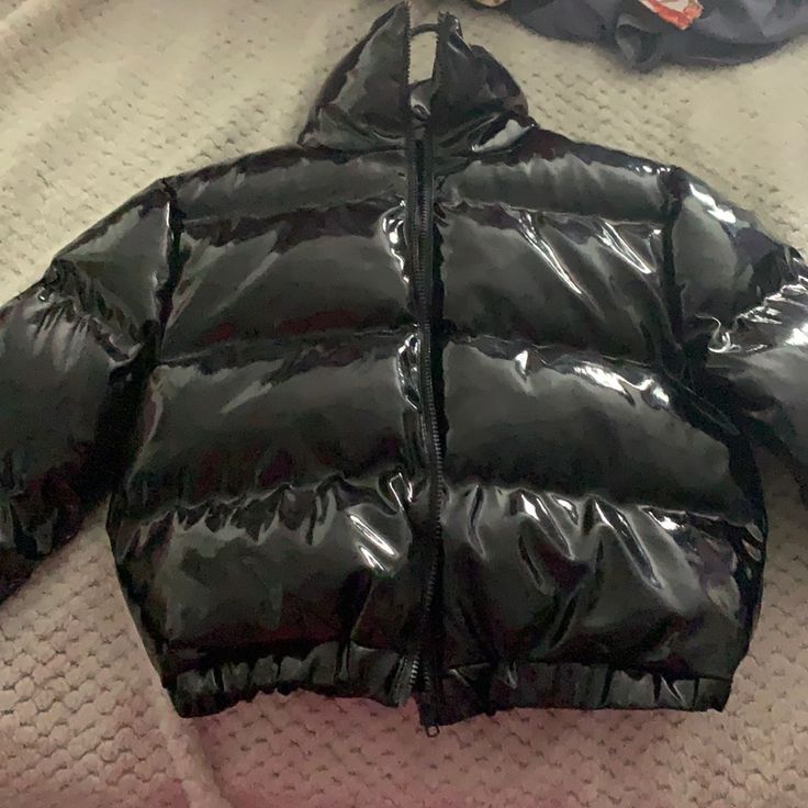 Brand New Black Puffer, Never Worn. Great Condition Black Hooded Puffer Jacket For Fall, Hooded Black Puffer Jacket For Fall, Black Puffer Jacket For Fall Streetwear, Black Spring Puffer Outerwear, Black Puffer Outerwear For Spring, Black Puffer Jacket With Zipper For Spring, Black Puffer Jacket With Zipper Closure For Spring, Trendy Black Puffer Outerwear, Trendy Black Puffer Jacket For Fall