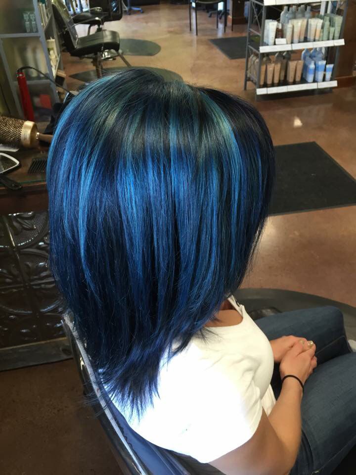 Blue Hair With Blue Highlights, Dark Blue Hair With Light Blue Streaks, Light Blue And Black Hair, Electric Blue Hair Highlights, Blue Hair With Highlights, Blue Chunky Highlights, Medium Blue Hair, Blue Hair Goth, Brown Hair With Blue Highlights