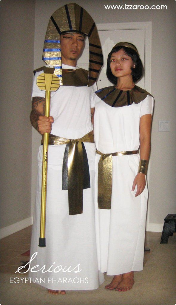 Halloween 2009 - DIY Egyptian Pharaohs Themed Halloween Costume Tutorials Diy Pharaoh Headpiece, Diy Egyptian Headpiece, Pharoah Costume, Egyptian Diy Costume, Egyptian Outfit, Egypt Costume, Egypt Vbs, Halloween 2009, Egyptian Party