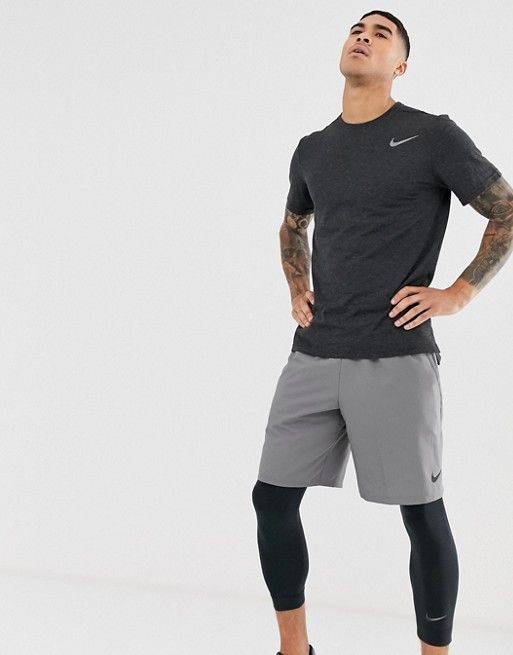 Nike Workout Outfits, Workout Wear Men, Workout Outfits For Men, Workout Outfits Men, Running Outfit Men, Gym Wear Men, Sportswear Outfits, Mens Workout, Gym Outfit Men