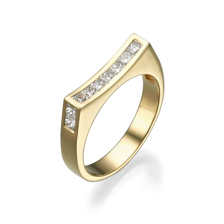 a yellow gold ring with three princess cut diamonds