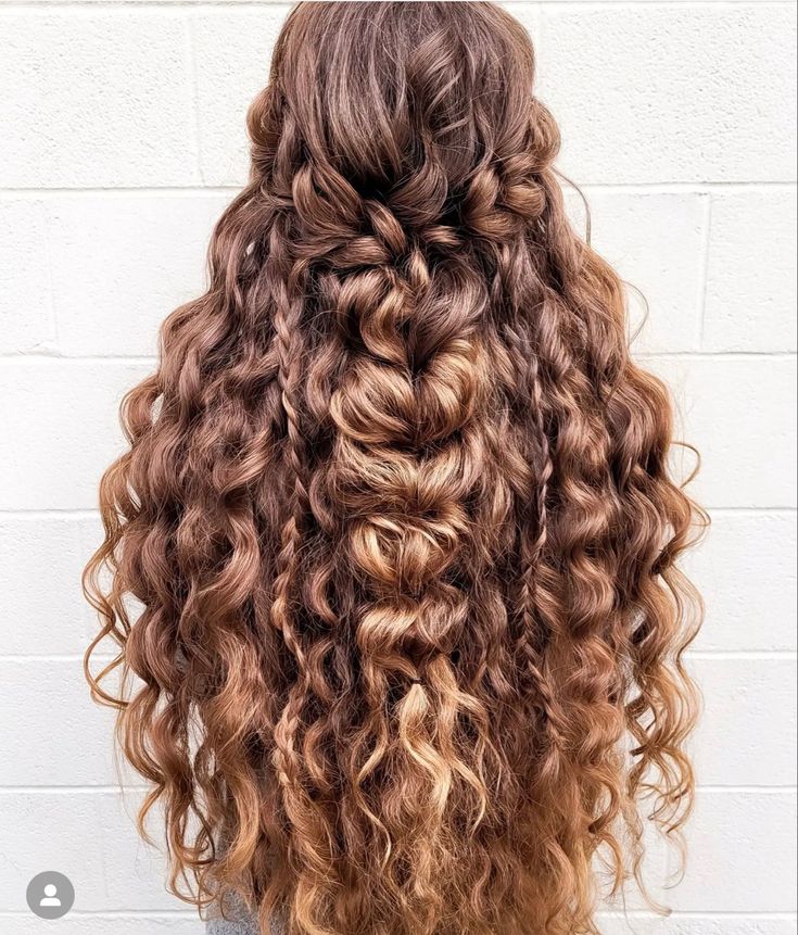 Witchy Curly Hair, Half Up Half Down Hairstyles Formal, Holiness Hairstyles, Fairy Curly Hair, Momma Hairstyles, Curly Hair Bride, Wedding Hairstyles For Curly Hair, Tiny Curls, Curly Hair Braids