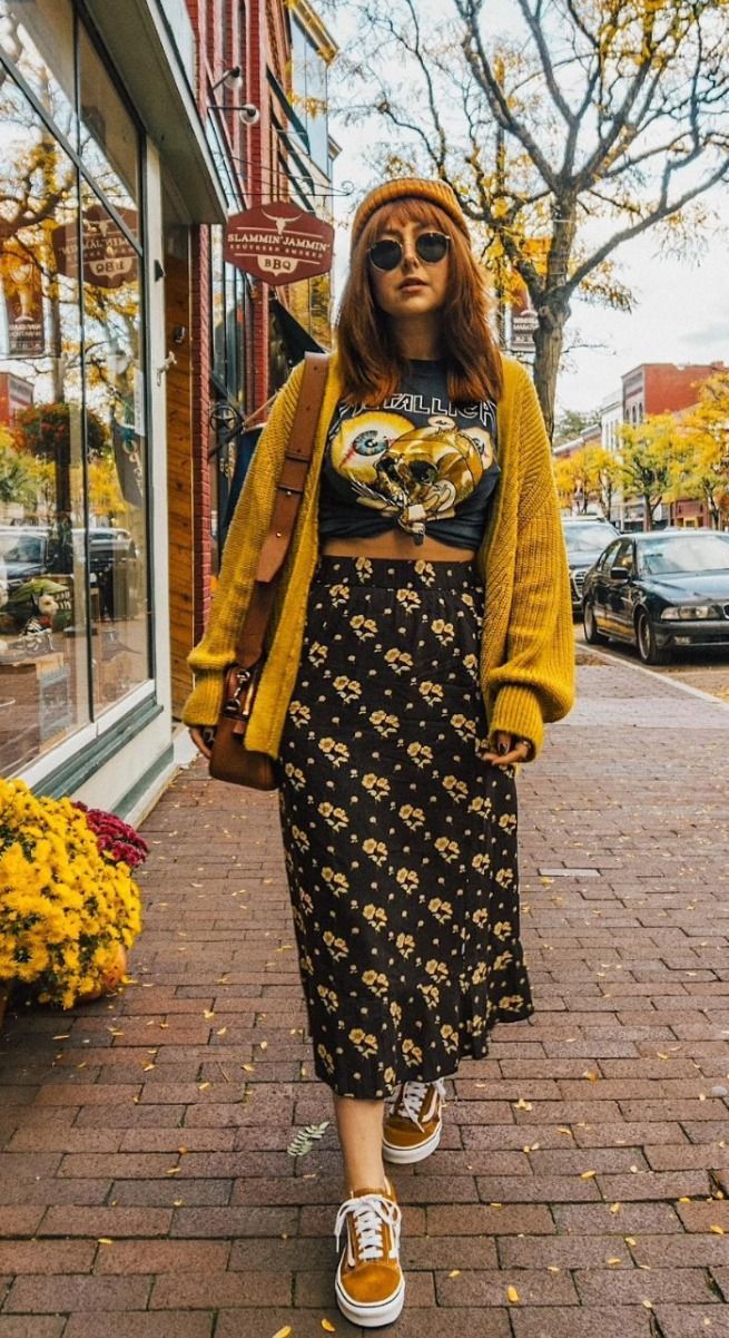 70s Fashion Woman Outfit Ideas, Edgy Nerd Outfits, November Fashion Outfits, Fall Dress Styling, Modern Librarian Style, Rust Colored Outfits, Plus Size Boho Grunge Outfits, Art Aesthetic Outfit Ideas, Eclectic Boho Fashion