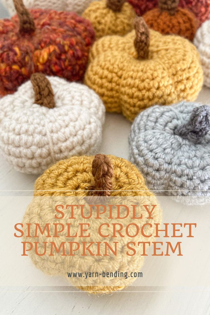 Yarn Pumpkins, Pumpkin Patterns Free, Crochet Pot Holders Free Pattern, Thanksgiving Projects, Pumpkin Stem, Easter Crochet Patterns, Knitting Machine Patterns, Crochet Fall, Crochet Pumpkin