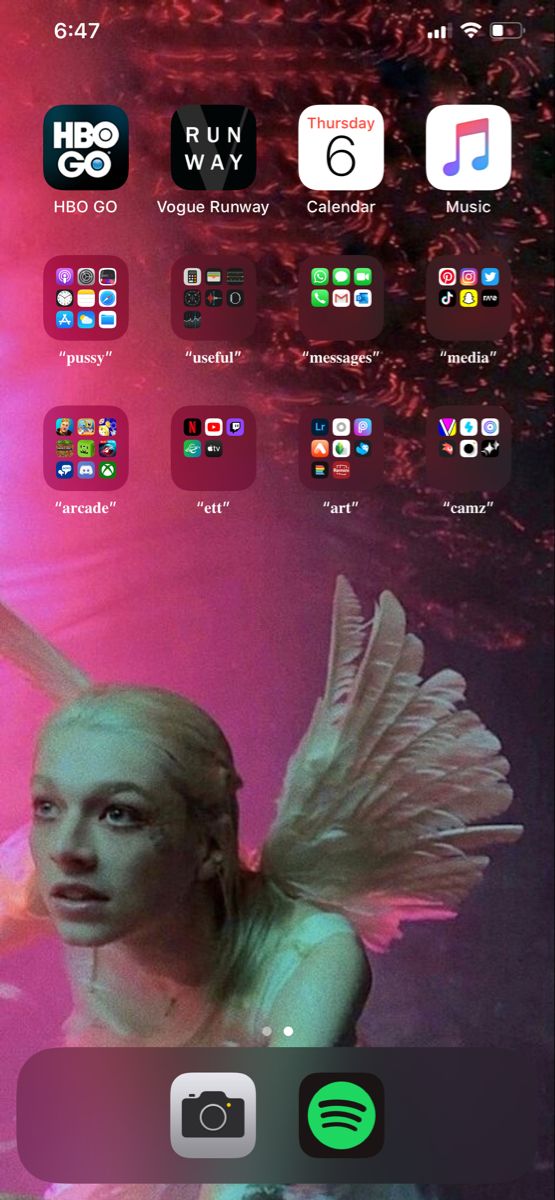 Euphoria Homescreen, Euphoria Wallpaper, Hunter Schafer, Screen Iphone, Hbo Go, Iphone Ideas, Phone Layouts, Widget Ideas, Phone Inspo