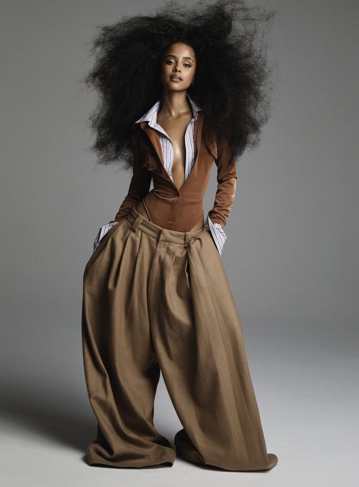 Hair Campaign, Museum Outfit, V Magazine, African Girl, Afro Hair, Victoria Secret Fashion, Victoria Secret Fashion Show, Style And Grace, Dressy Outfits