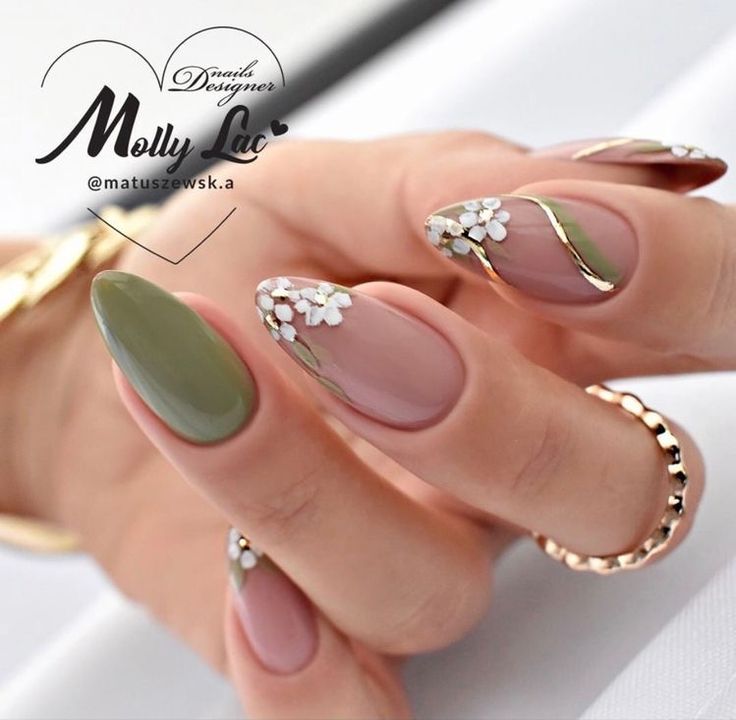 Olive Nails Design, Ongles Beiges, Emerald Nails, Nails Arts, Medium Almond, Spring Nail Art, Almond Shaped, Pink Spring, Spring Nail