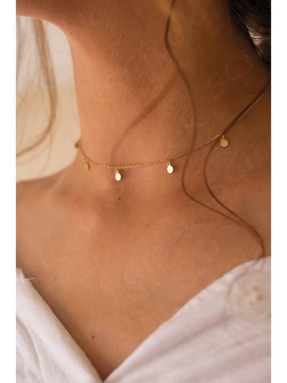 Elk & bloom choker necklace size & fit i'm this big: h 6.5 x w 6.5 x d 1cm length (approx): 45cm extender length Beaded Circle, Coin Choker, Dainty Choker Necklace, Gold Circle Necklace, Gold Necklace Simple, Dainty Choker, Boho Choker, Silver Bead Necklace, Gold Bead Necklace