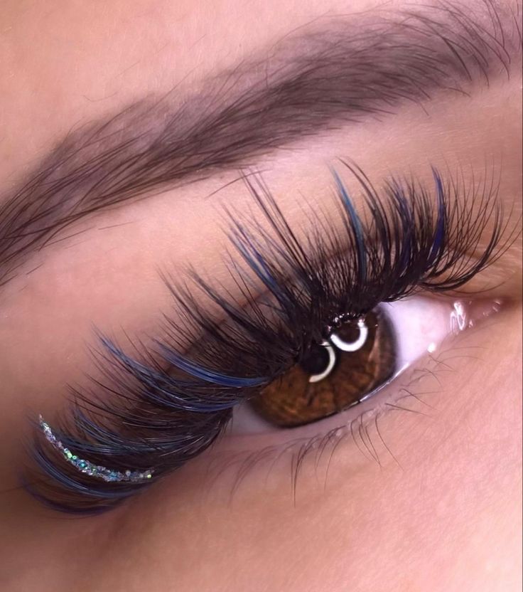 Color Lash Sets, Creative Lash Extensions, Blue Eyelashes Extensions, Eyelash Extensions Styles With Color, Eyelash Extensions With Glitter, Colorful Lash Extensions, Lash Extensions Styles With Color, Lash Extensions With Glitter, Blue Eyelash Extensions