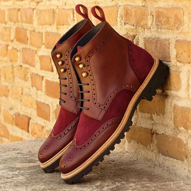 Style Men 2020 Burgundy Paint, Dress Boots Women, Wingtip Boots, Rugged Boots, Brogue Boots, Custom Design Shoes, Custom Made Shoes, Bespoke Fashion, Brogue Shoes