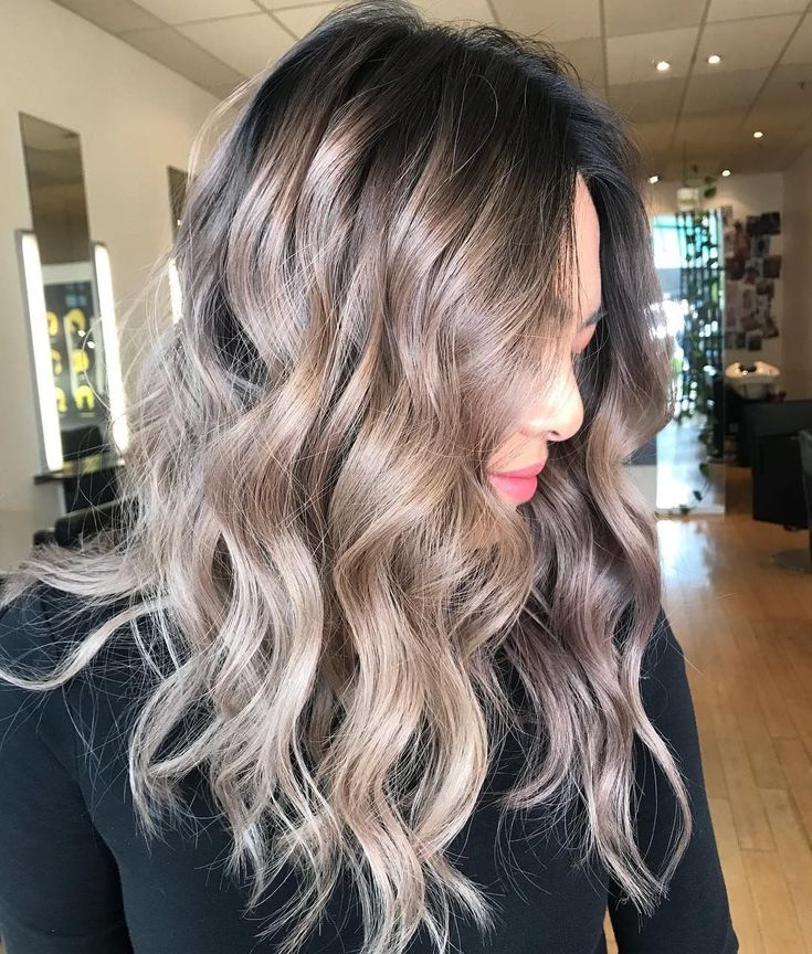 Looking for a low-maintenance blonde that's perfect for winter? Read on for everything you need to know about smoked marshmallow hair color. Smoked Marshmallow, Brunette Bayalage, Highlight Ideas, Black Hair Balayage, Ash Brown Hair, Blond Balayage, Medium Brown Hair, Hair Color Light Brown, Fun Hair