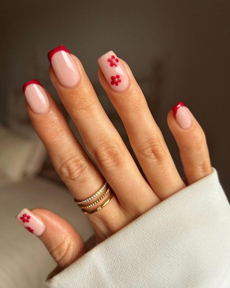 Cute Red Nails, Red Summer Nails, Short Red Nails, Summer Nails 2024, Ring Finger Nails, Red Nail Art, May Nails, Classy Nail Designs, Square Nail Designs