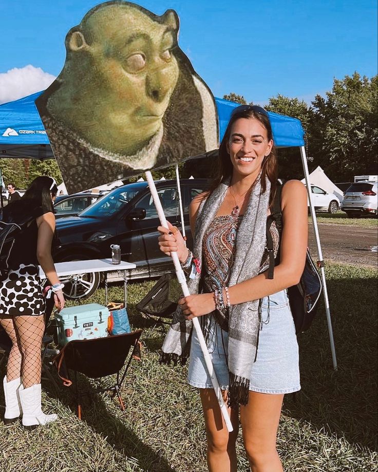 #firefly #musicfestival #music #concert #show #fest #festivaloutfit #delaware #dover #2022 #totem #totemidea #camping #camp #tent #september #livemusic #rave #raveoutfit #edm #techno #electronic #bass #basshead Festival Totem Ideas, Doof Sticks, Rave Totem Ideas, Rave Totems, Rave Totem, Festival Totem, Bass Canyon, Totem Ideas, Edm Party