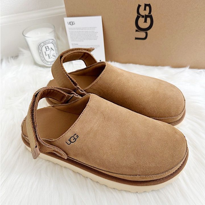 Color :Chestnut New With Box Suede Upper Ugg Clogs, Ugg Women, Shoes Ugg, Clog Slippers, Slipper Shoes, Womens Uggs, Mule Clogs, Ugg Shoes, Mules Shoes