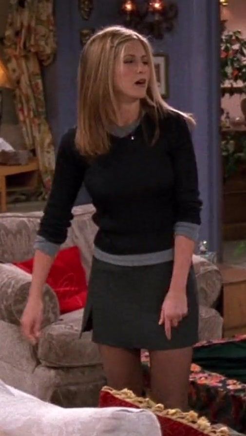 Rachel Green Outfits Mini Skirt, Rachel Green Style Aesthetic, Rachel Green Mini Skirt Outfit, Rachel Green Black Mini Skirt, Rachel Green Outfits Ralph Lauren, Rachel Green Outfits Autumn, Rachel Green Lookbook, Rachel Greene Style, Rachel Green Thanksgiving Outfit