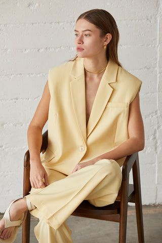 Sasha Oversized Blazer Vest Blazer Vest Outfit, Vest Outfits For Women, Maxi Jumpsuit, Yellow Blazer, Blazer Set, Blazer Vest, Vest Outfits, Made Clothing, Oversized Blazer