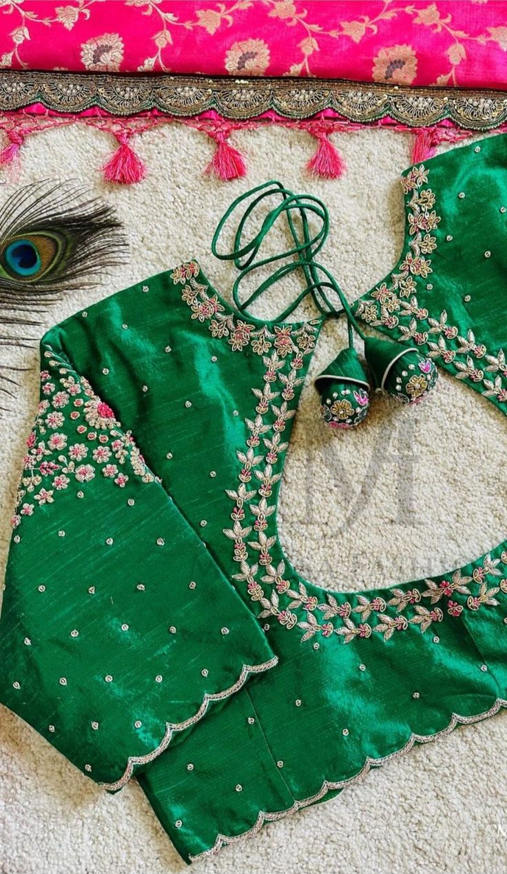 Ikkat Silk Saree Blouse Designs, Green Maggam Work Blouse, Chamki Work, Baby Dress Diy, Maggam Blouse, Blouse Designs High Neck, Latest Bridal Blouse Designs, Latest Blouse Designs Pattern, Latest Model Blouse Designs